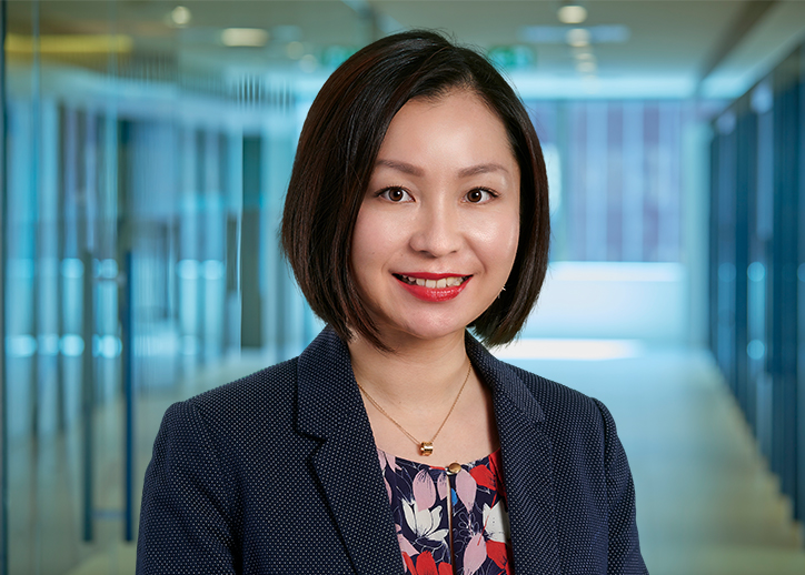 Minna Zhu, Partner, Business Services